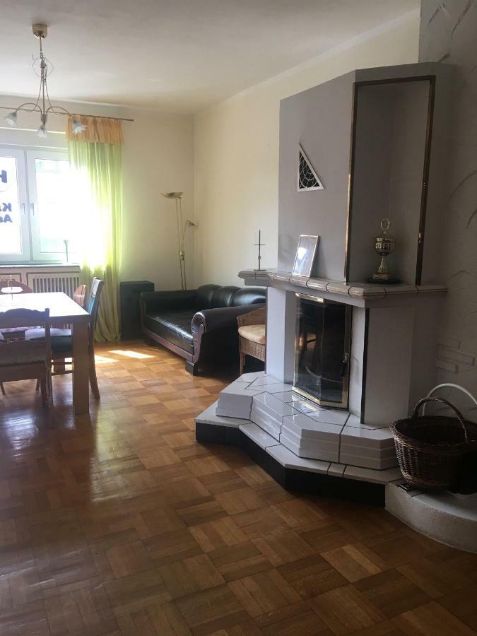 Apartment Am Friedrich Ebert Park Mit Ueber 100Qm Wohnflaeche Хамм Экстерьер фото